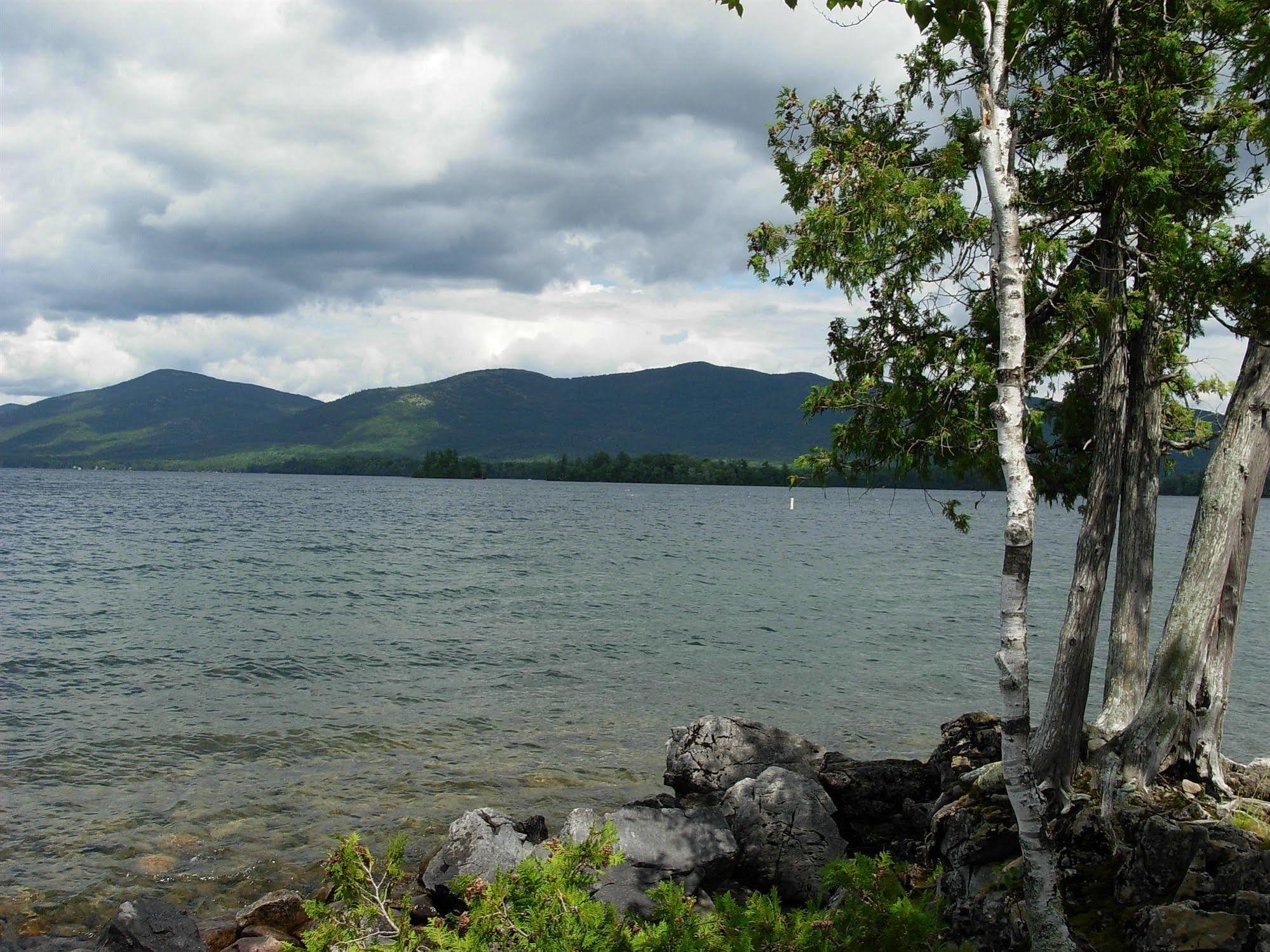 Lake George Diamond Cove Cottages, Cabins, & Hotel Exterior photo
